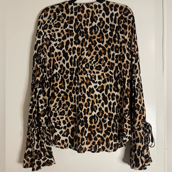 Cheetah Bell Sleeve Blouse - Picture 7 of 7